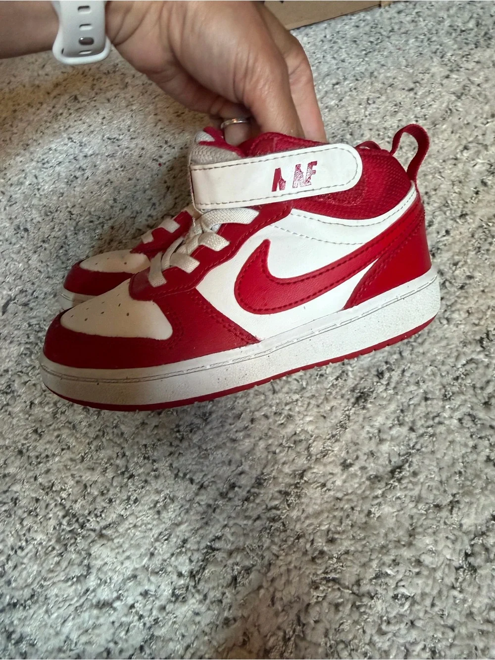Nike kids court borough 2 red and white sneakers Euc size 9